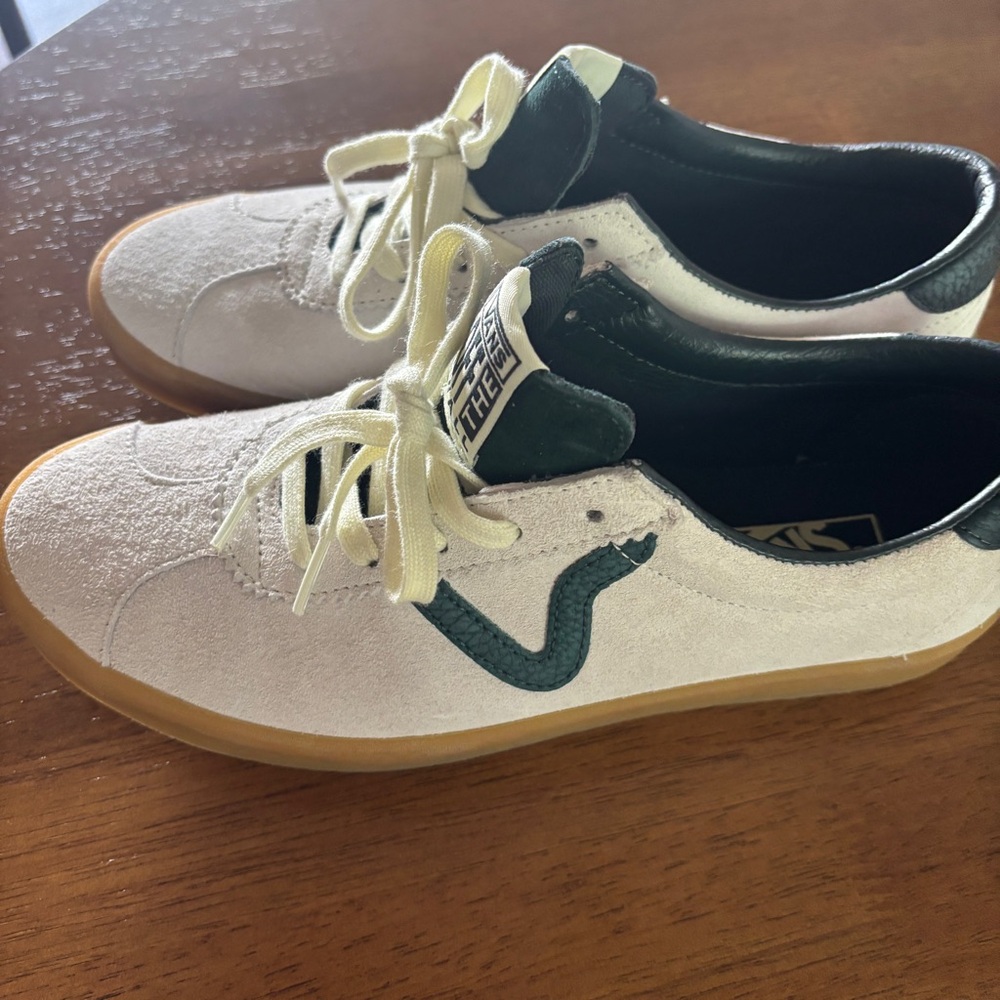 Vans Sneakers